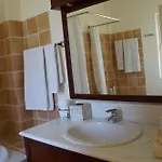 Sentinel Villa, Portocheli *