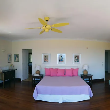 Sentinel Villa, Portocheli * クラニディ