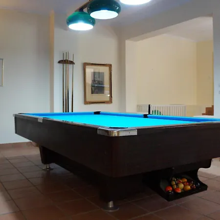 Sentinel Villa, Portocheli *