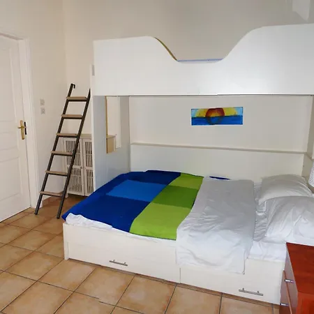 Sentinel Villa, Portocheli ヴィラ