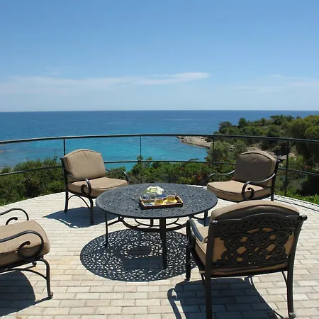 Willa Sentinel Villa, Portocheli