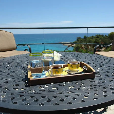 Sentinel Villa, Portocheli Willa *