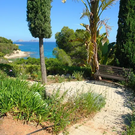 Sentinel Villa, Portocheli *