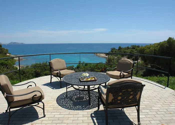 Villa Sentinel Villa, Portocheli