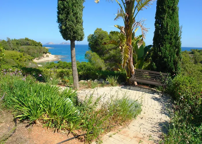 Sentinel Villa, Portocheli *